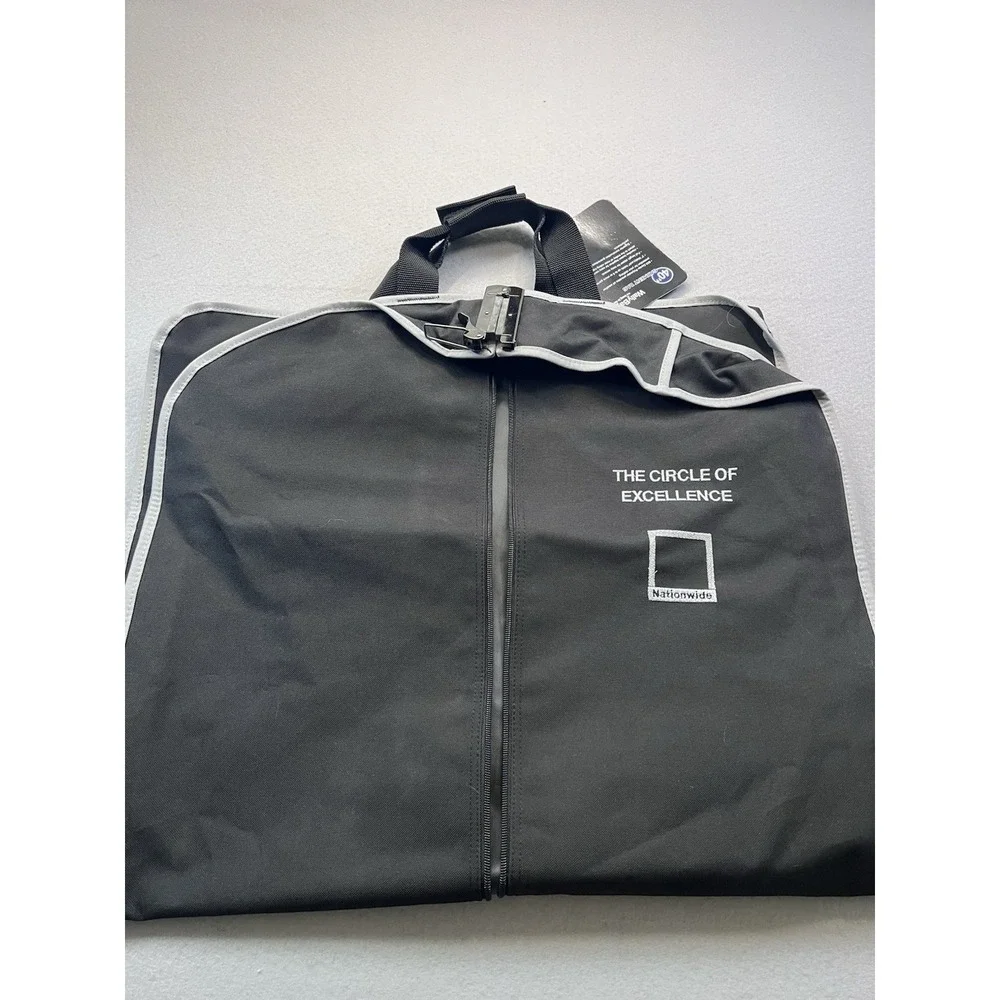 WallyBags 40″ Black Deluxe‎ Carry-On Garment Bag WallyLock Hanger Clamp Black